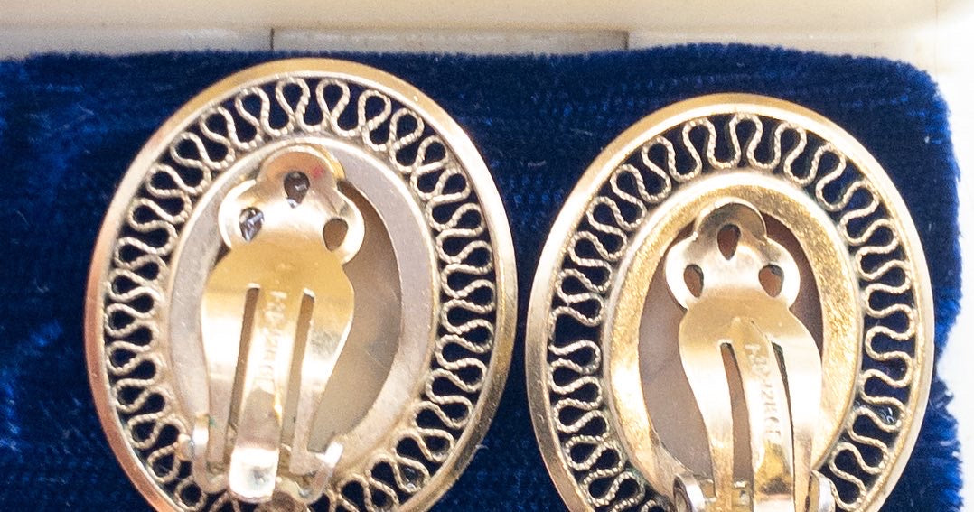 Vintage 1950s I-20 gold plated beautiful woven cameo earrings
